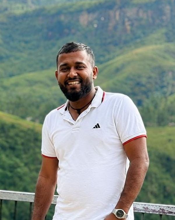 Sachintha Lakshan - Chauffeur Guide